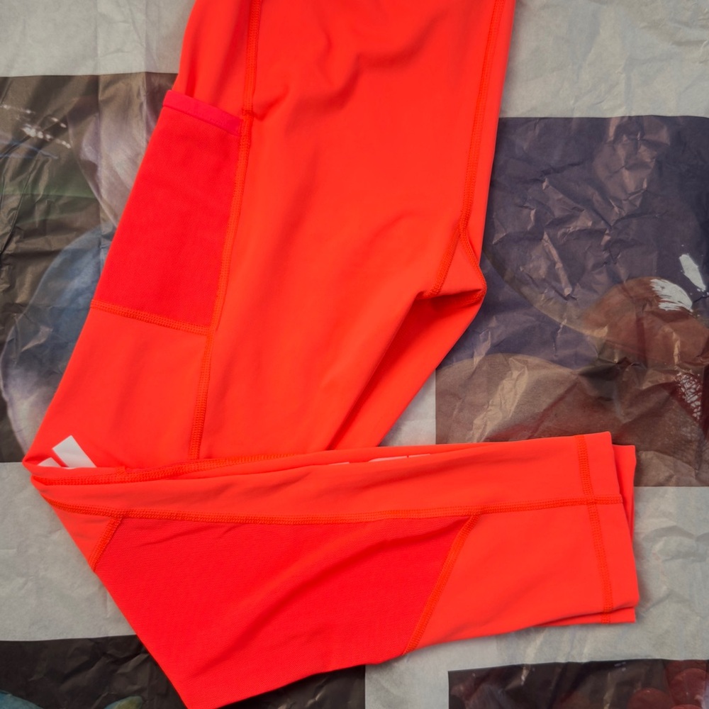 Women’s adidas gym leggings